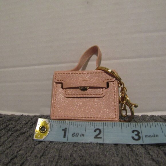 Purse Keychain - Picture 1 of 4